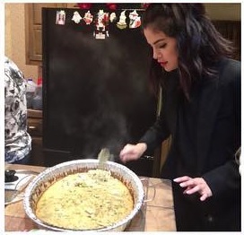 @lavedagage на Инстаграме: Рождественская вечеринка с семьей