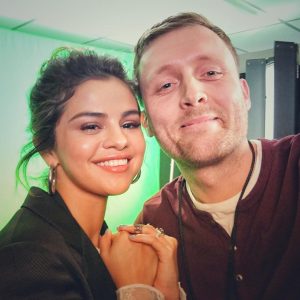 23 Апреля @dolzproductions на Инстаграме: Супер профессионал  @selenagomez