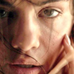 21 Июня больше фото Селены из за кулис со съемок Love Story