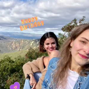 22 Июля Селена в истории Инстаграма Анны Коллинс