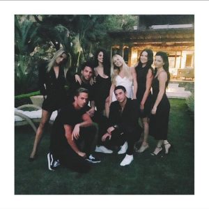 11 Августа Селена в истории Инстаграма Нэйта Брауна