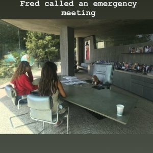 25 Августа Селена в истории Инстаграма Анны Коллинс