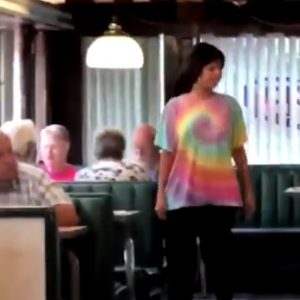 3 Августа Селена в истории Инстаграма Коннар Франклин