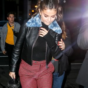 11 Сентября Селена прибывает в ресторан Nobu в Нью-Йорке