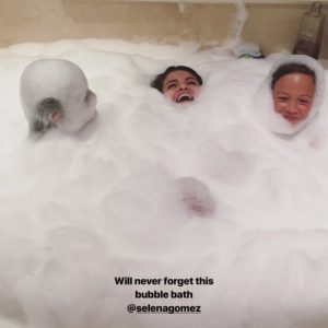 3 Сентября Селена в истории Инстаграма Робина Кунтса