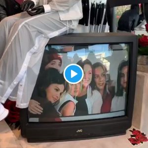 8 Декабря новые видео из магазина Puma Pop-Up Store с рекламой коллекции «Strong Girl»