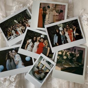 19 Января Селена устроила вечеринку для Кортни Бэрри