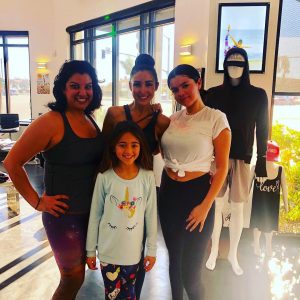 31 Января @vibeshotyoga на Инстаграме: @selenagomez @vibeshotyoga ❤️