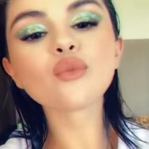 19 Февраля Селена в истории Инстаграма