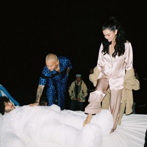 14 Марта @itsbennyblanco на Инстаграме: Иди и посмотри наше видео