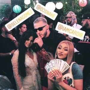 12 Апреля Селена с DJ Snake и Cardi B на музыкальном фестивале Coachella