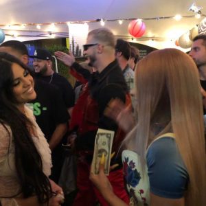 13 Апреля Селена в истории Инстаграма Джейкоба Ипстейна