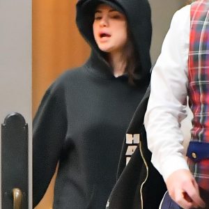 5 Мая Селена в Диснейленде