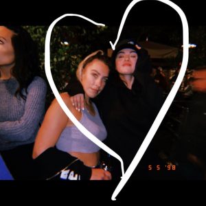 6 Мая Селена в истории Инстаграма