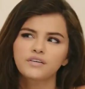 21 Мая Селена в истории Инстаграма Pantene Мексика