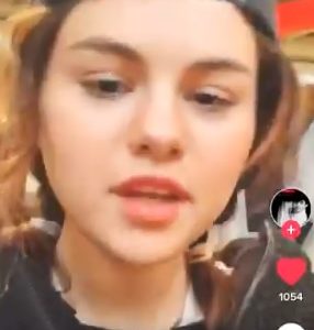 26 Мая Селена в приложении Tik Tok