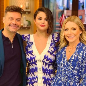 12 Июня Селена на утреннем шоу Live With Kelly And Ryan!