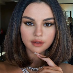 24 Ноября @hungvanngo на Инстаграме: #SelenaGomez x #AMAS2019