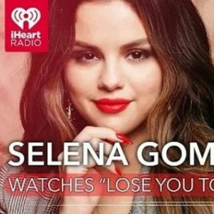 13 Ноября смотри новое интервью Селены с iHeartRadio, где Селена смотрит на реакции фанатов