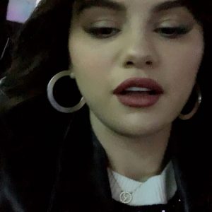 4 Февраля Селена в истории Инстаграма