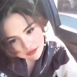 23 Апреля новое видео от Селены на Tik Tok