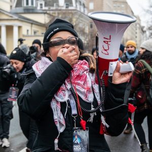 11 Июня Селена на Инстаграме: Пожалуйста, встречайте Нелини Штамп (@nelstamp)