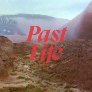 10 Июля Селена на Инстаграме и Твиттере: Скоро. 👁 @iamtrevordaniel