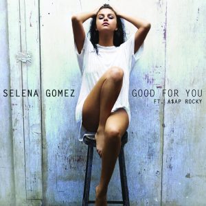 10 Декабря клип Good For You взлетел до 1 место в Американском чарте клипов на iTunes