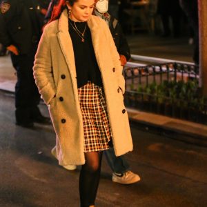 30 Марта Селена на съемках сериала «Only Murders In The Building»