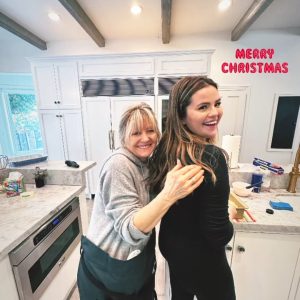 25 Декабря: Селена с бабушкой в это Рождество