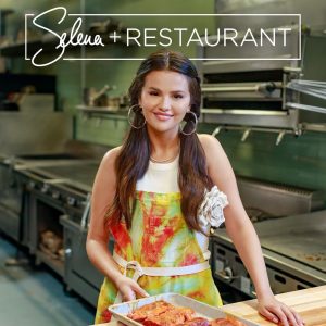 22 Апреля: новый промо-постер с Селеной для рекламы кулинарного шоу ‘Селена + Ресторан’