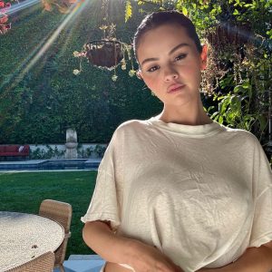 16 Августа: новое очаровательное фото Селены из истории ее Инстаграма