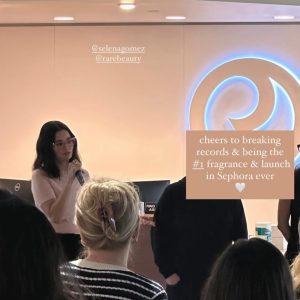 14 Августа: Селена на презентации в Sephora