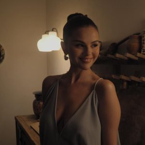 15 Сентября: Селена разместила фото и видео с афтепати вечеринки премии «Эмми»