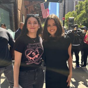 8 Сентября: Селена с фанатами в Нью-Йорке