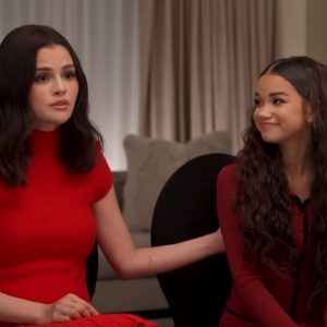 9 Октября: новое интервью Селены и Дженис ЛиЭнн Браун для Disney Channel