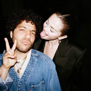 10 Декабря: новое редкое селфи Селены и Бенни Бланко