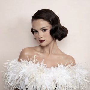 18 Января: больше новых фото Селены из фотосессии для Золотого Глобуса