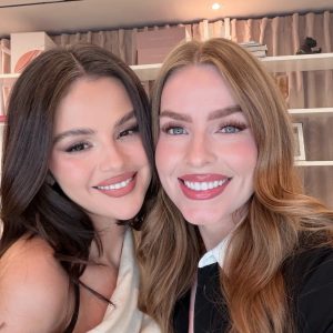 19 Марта: больше новых фото и видео Селены вместе с бьюти-инфлюэнсерами