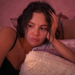 6 Апреля: новые личные фото и видео с Селеной